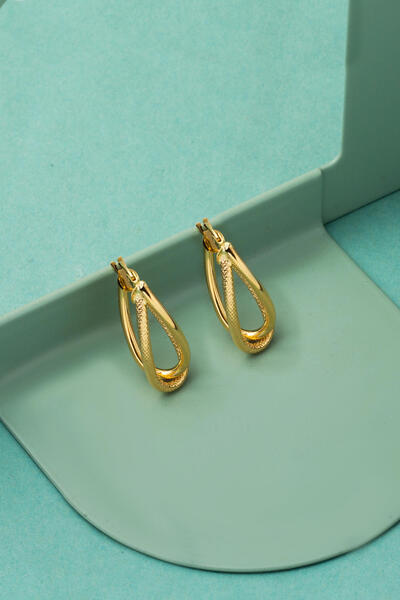 Bilezikci 2,5 cm Çaplı 14 Ayar Asimetrik Altın Küpe