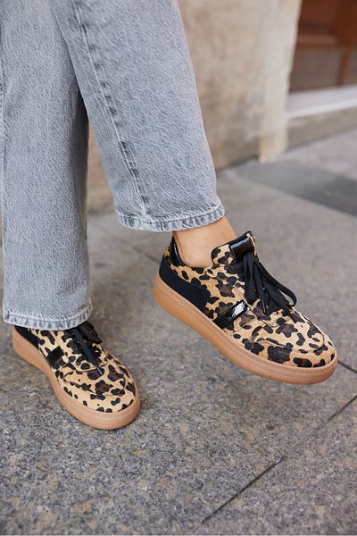 ANGELİNA JONES TENIS DE DAMA LEOPARD DETALIU FAERO