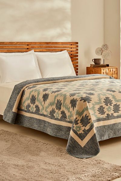 Karaca Home Dark Blue Damask Double Cotton Blanket