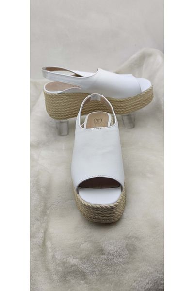 ÇİĞDEM KUNDURA White Crocus Leather Wedge Heel Sandals - Elastic Back