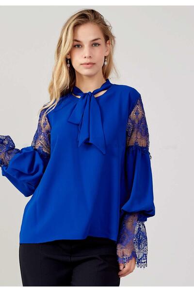 MİSS DİAMOND Blue Blouse with Flounce Sleeves and Lace Detail