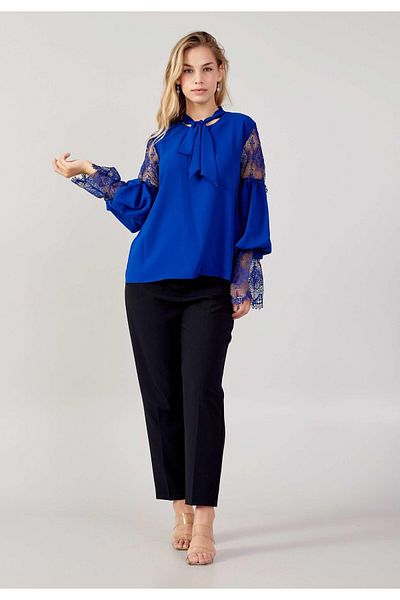 MİSS DİAMOND Blue Blouse with Flounce Sleeves and Lace Detail