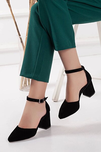 GULT Γυναικεία καλοκαιρινά παπούτσια με χοντρό τακούνι μαύρα σουέτ Chn036