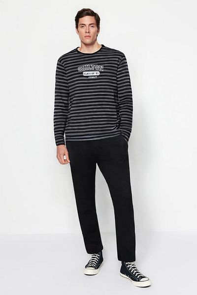 Trendyol Collection Чорний смугастий піжамний комплект Orme Regular Fit TMNAW25PT00026