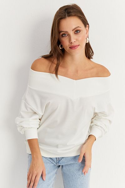 Cool & Sexy Ecru Women's Sweatshirt - Short, Tf16 Model
