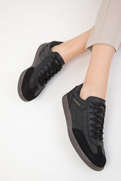 SOHO Black-Black Unisex Sneaker 19792