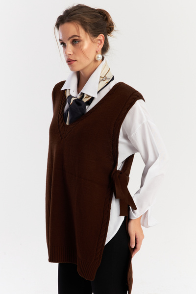 Cool & Modest Дамски пуловер от кафяв трикотаж - Yv103