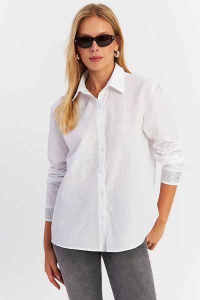Cool & Modest Γυναικείο πουκάμισο με πέτρα με λευκή μανσέτα MZER415
