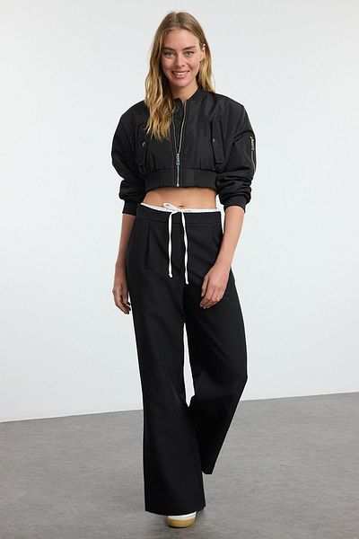 Trendyol Collection Thick Fabric Black Wide Leg Trousers - Waist Detail, Full Fit Twoaw25Pl00102