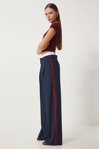 Happiness İstanbul Marineblaue, kontrastierende, taillierte, gestreifte, gewebte Damenhose HL00006