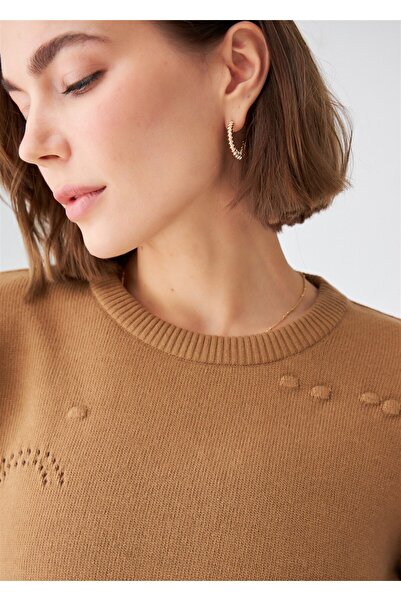 Peraluna Πλεκτό πουλόβερ Camel Cashmere Blended O Neck - ανάγλυφο και διάτρητη λεπτομέρεια