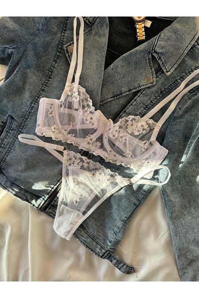 İNKO İÇ GİYİM Set de sutien din tul cu sârmă florală (tanga sutien)