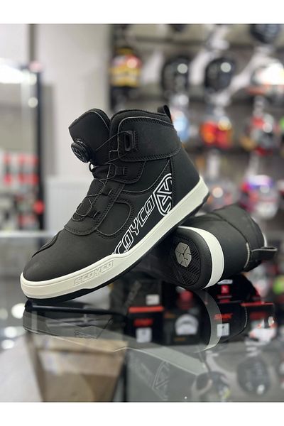 Scoyco Atop Short Motorcycle Boots with Lacing System