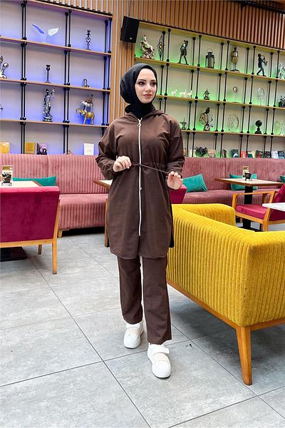 Bwest طقم رياضي مزدوج أساسي بسيط بغطاء للرأس وسحاب وخصر - 03070.028 - بني