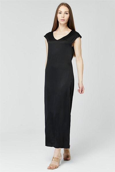 HomeStore Langes Kleid mit V-Ausschnitt und Schlitz