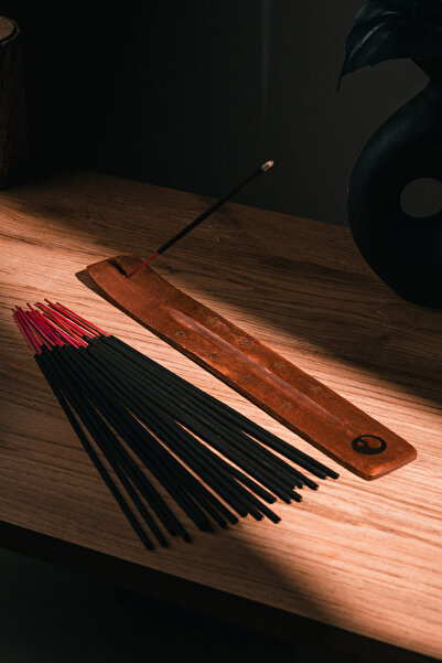 Love Bundles 20 Adet Lavanta Çubuk Tütsü ve Ying Yang Ahşap Tütsülük Seti