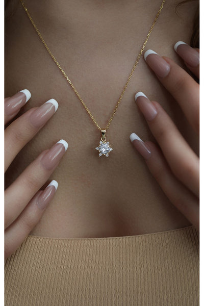 Kuyumcum 14 Ayar Altın Lotus Çiçeği Kolye, Anneye Eşe Sevgiliye Hediye