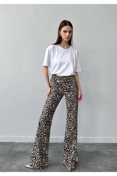 Friday Mood Women's Leopard Patterned Spanish Leg Jeans with Slit Detail