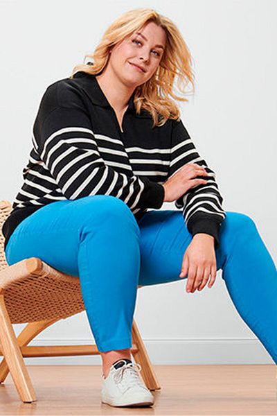 Tchibo Women Spread Collar Stripe Sweater, Black
