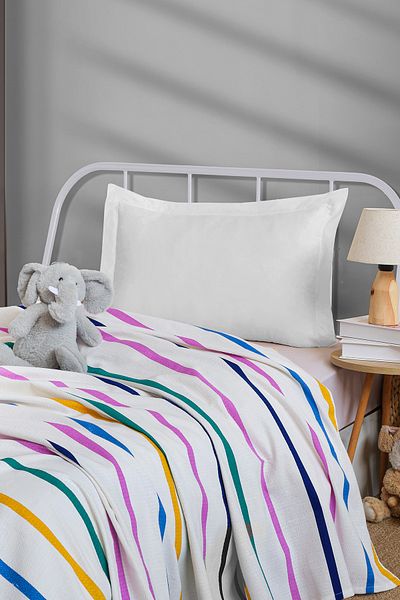 Eponj Home 140X230Cm Yellow-Lilac Natural Pique Printed Kids T-Shirt