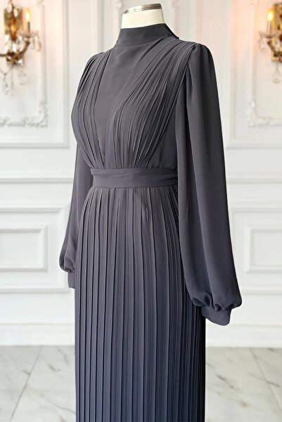 Amine Hüma Anthracite Alina Pleated Hijab Evening Dress