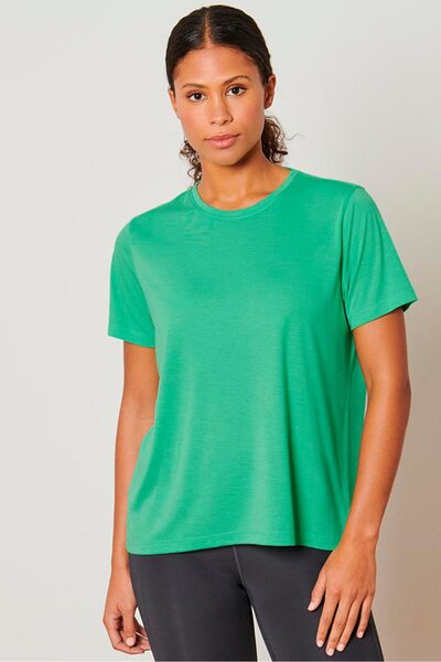 Tchibo بلوزة تدريب نسائية بأكمام قصيرة وقصّة عادية، باللون الأخضر