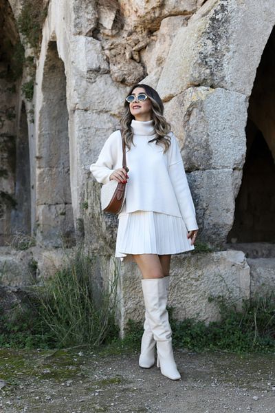 bytugcekaya Κρεμ Σετ φούστα με ριμπ ζιβάγκο τυπικού μεγέθους