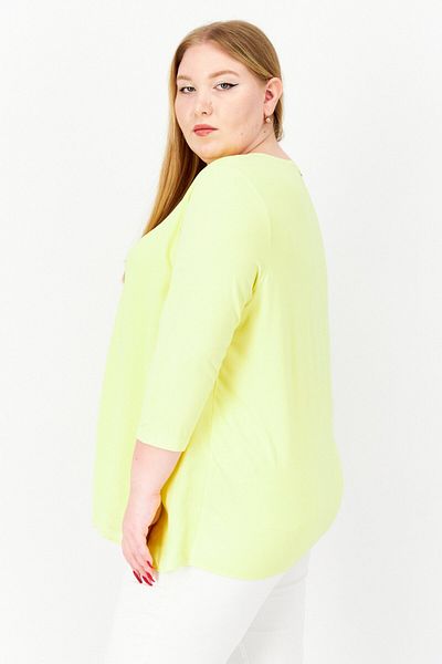 Samoon Women V-neck 3