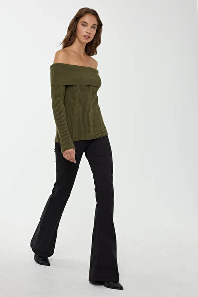 Hiccup Omuz Sıyrık Örgü Kazak