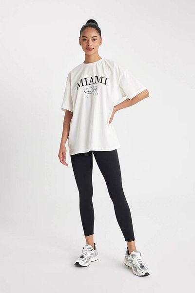 DeFacto Schwarze Sport-Leggings mit hoher Taille und weichen Federn – W8206az23au