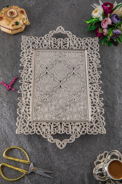 Sena صينية عرض معدنية مستطيلة من الدانتيل تتسع لـ 4 أشخاص (314-4)