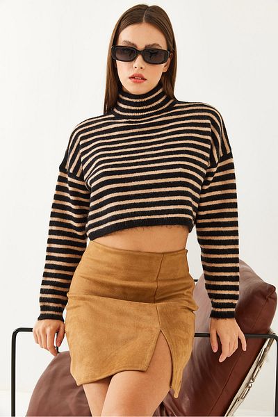 Bianco Lucci Gestreifter Crop-Strickpullover mit Rollkragen für Damen 85001026