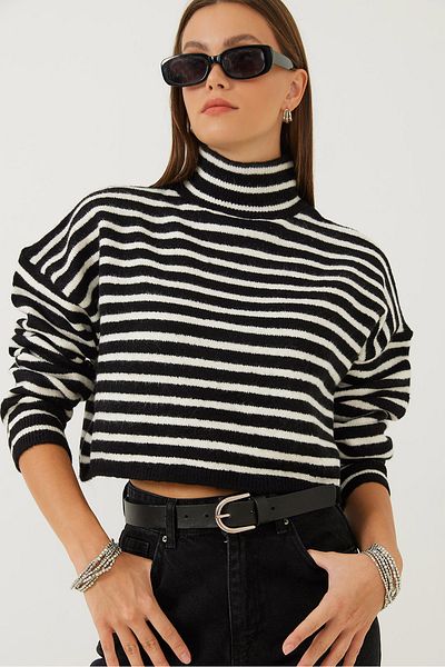 Bianco Lucci Gestreifter Crop-Strickpullover mit Rollkragen für Damen 85001026