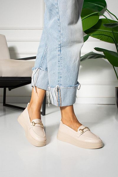 ShoeTek Бежови кожени дамски мокасини с катарами Alba
