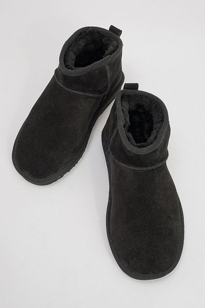 LuviShoes زوج من أحذية الكاحل النسائية من الجلد الطبيعي باللون الأسود