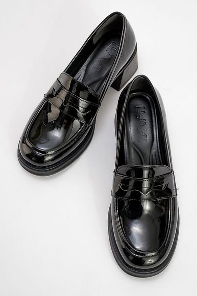 LuviShoes Черни лачени дамски мокасини с дебел ток Burton
