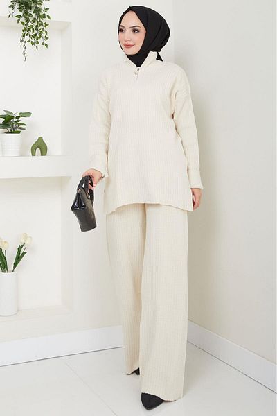 hafsamina Corded Knitwear Set - Zippered Collar, Cream Hm2550