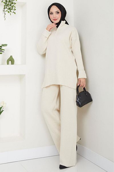 hafsamina Corded Knitwear Set - Zippered Collar, Cream Hm2550