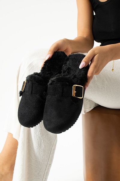Moda Devrin Black Suede Buckle Inside Plush Slippers