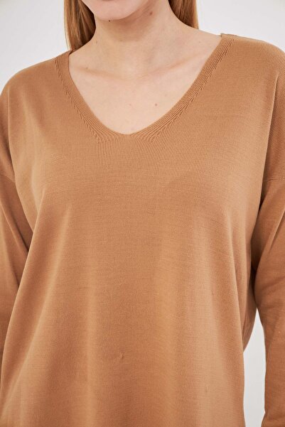 armonika Дамски пуловер с V-образно деколте отпред, късо, отзад, дълъг трикотажен пуловер ARM-22Y012013