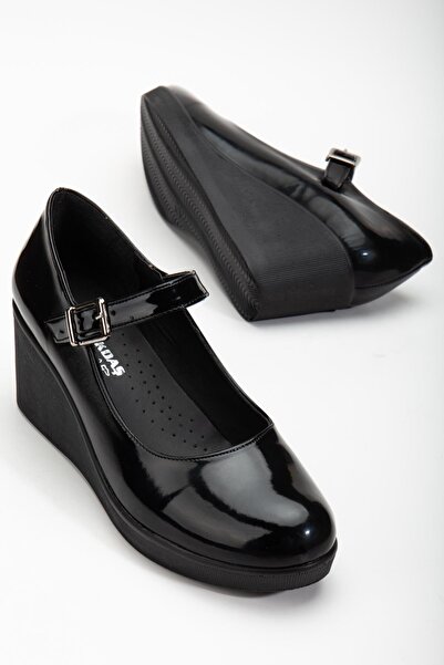 Dilimler Ayakkabı Black Patent Leather - Faux Leather Women's Wedge Shoes with Helmet