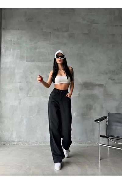 Zora Butik Baggy Jeans with Belt Buckle| BLACK