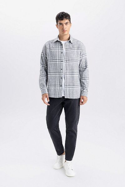 DeFacto Langarmshirt aus kariertem Flanell mit normaler Passform E0983ax24wn