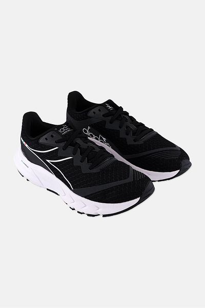 Diadora حذاء رياضي Mythos Blushed Vigore برباط للجري للنساء، أسود
