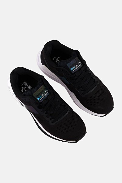 Diadora Women Mythos Blushueld 7 Lace Up Sports Shoes, Black