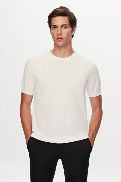 Twn Slim Fit Ecru Plain Knitted Rayon Knitted Sweater T-Shirt