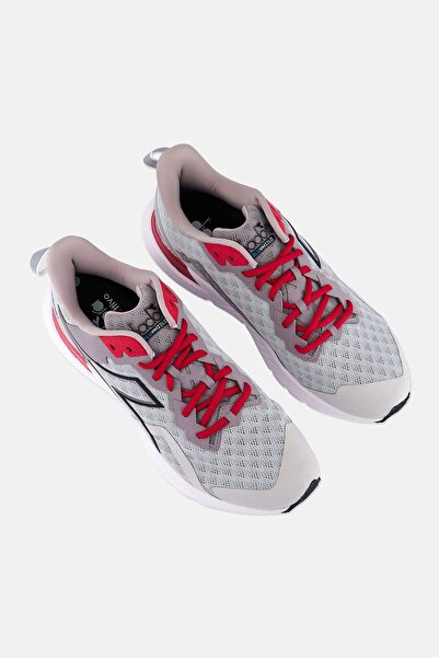 Diadora Men Mythos Blushield Volo 3 Lace Up Training Shoes, Grey