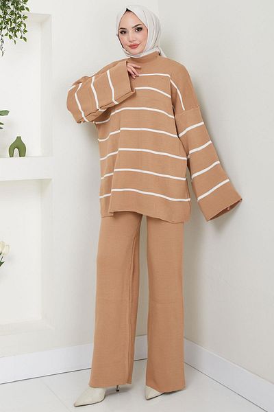 hafsamina Half Turtleneck Striped Knitwear Set Camel Hm2553
