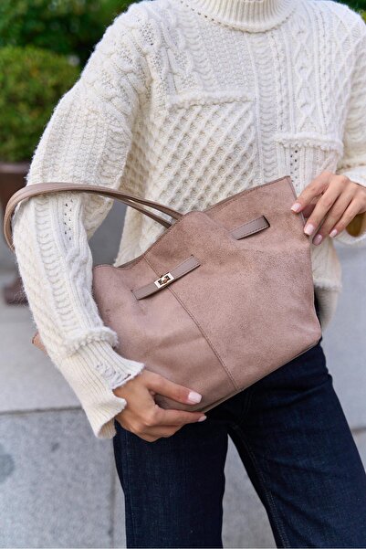 Madamra Norková semišová dámská semišová kabelka do ruky a přes rameno se stahovací sponou