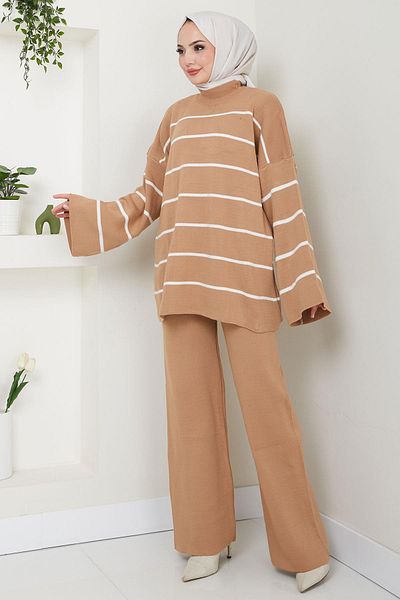 hafsamina Half Turtleneck Striped Knitwear Set Camel Hm2553
